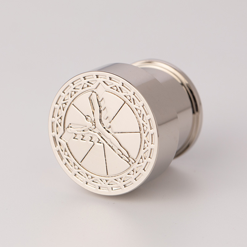 Custom Zinc Alloy Round Silver Perfume Cap Aromatheropy Bottle Caps