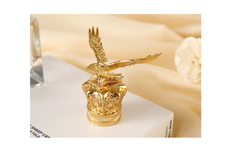 zinc alloy die casting golden eagle shaped Essential Oils Dropper Container customized mfg